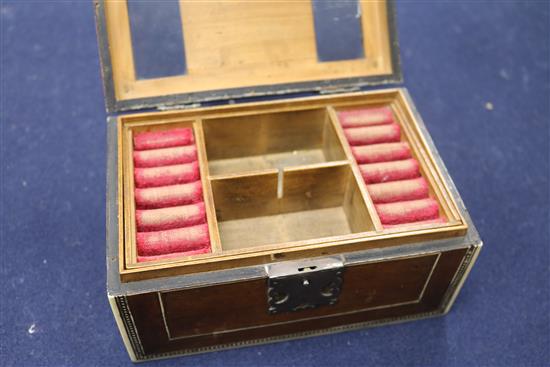 A 19th century Southern Indian sandalwood and ivory jewellery box